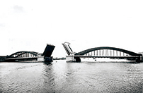 1937年竣工 勝鬨橋