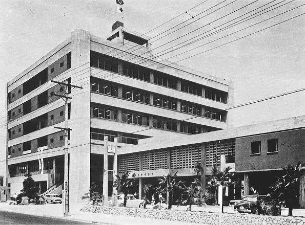 Toyonaka City Hall No.1 Building