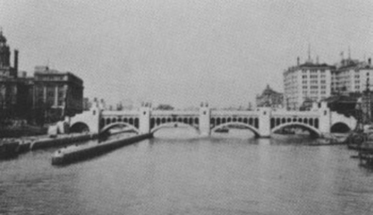 Dojimagawa Kadouzeki (Canal Gates)