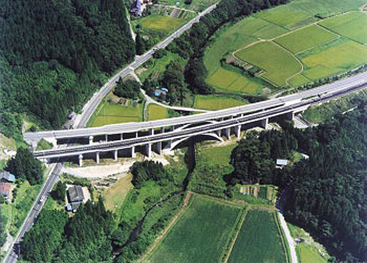 Watado Bridge, Ban-Etsu Expressway 