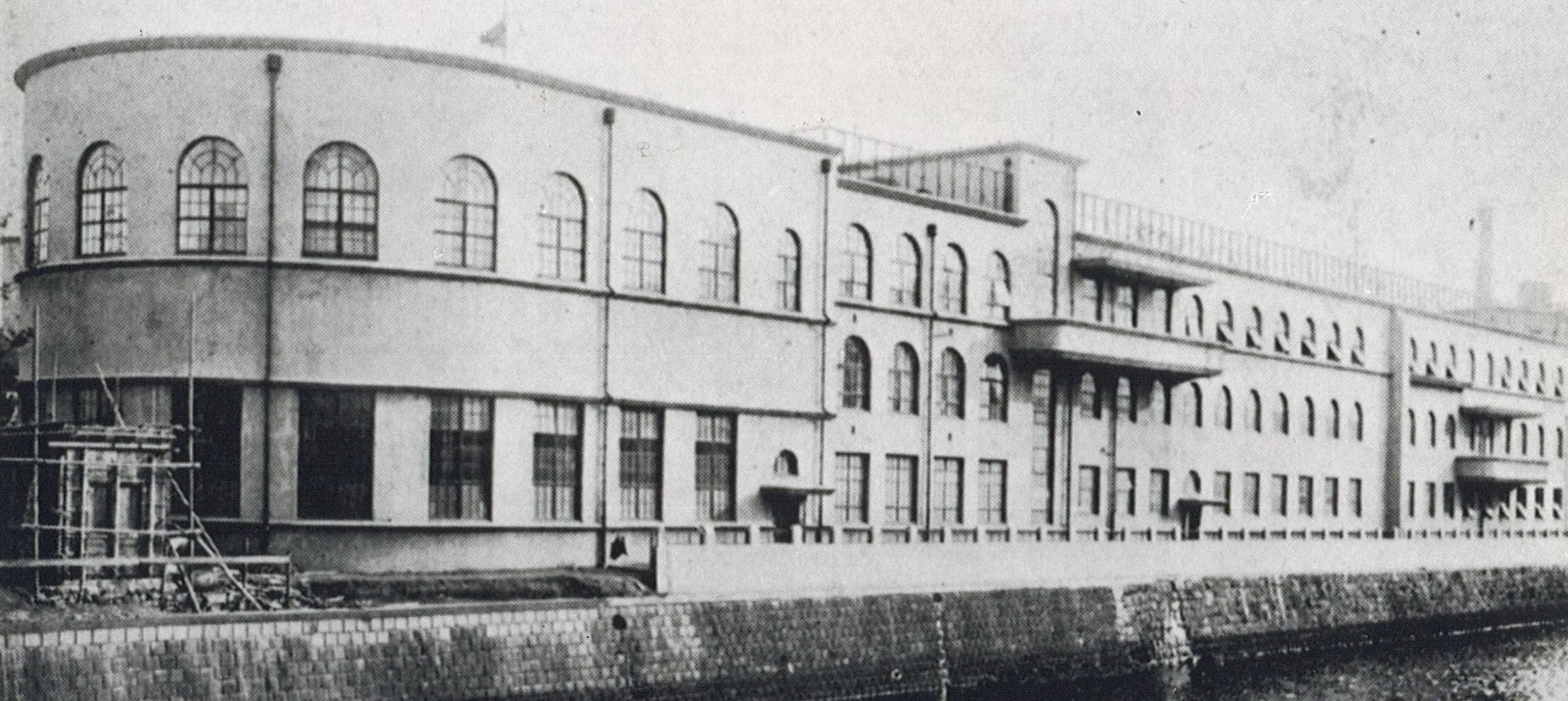 中央区立泰明小学校 昔