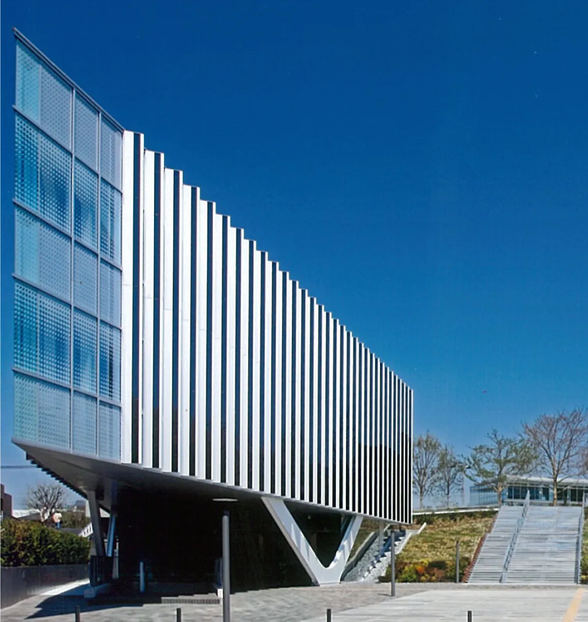 東京工業大学附属図書館