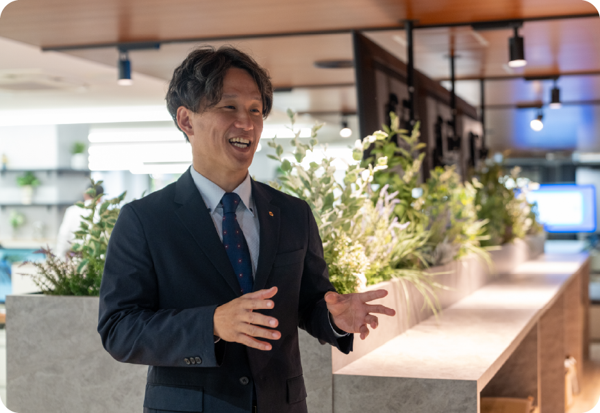 東京支社営業第三部課長長田有司さん（2021年入社）