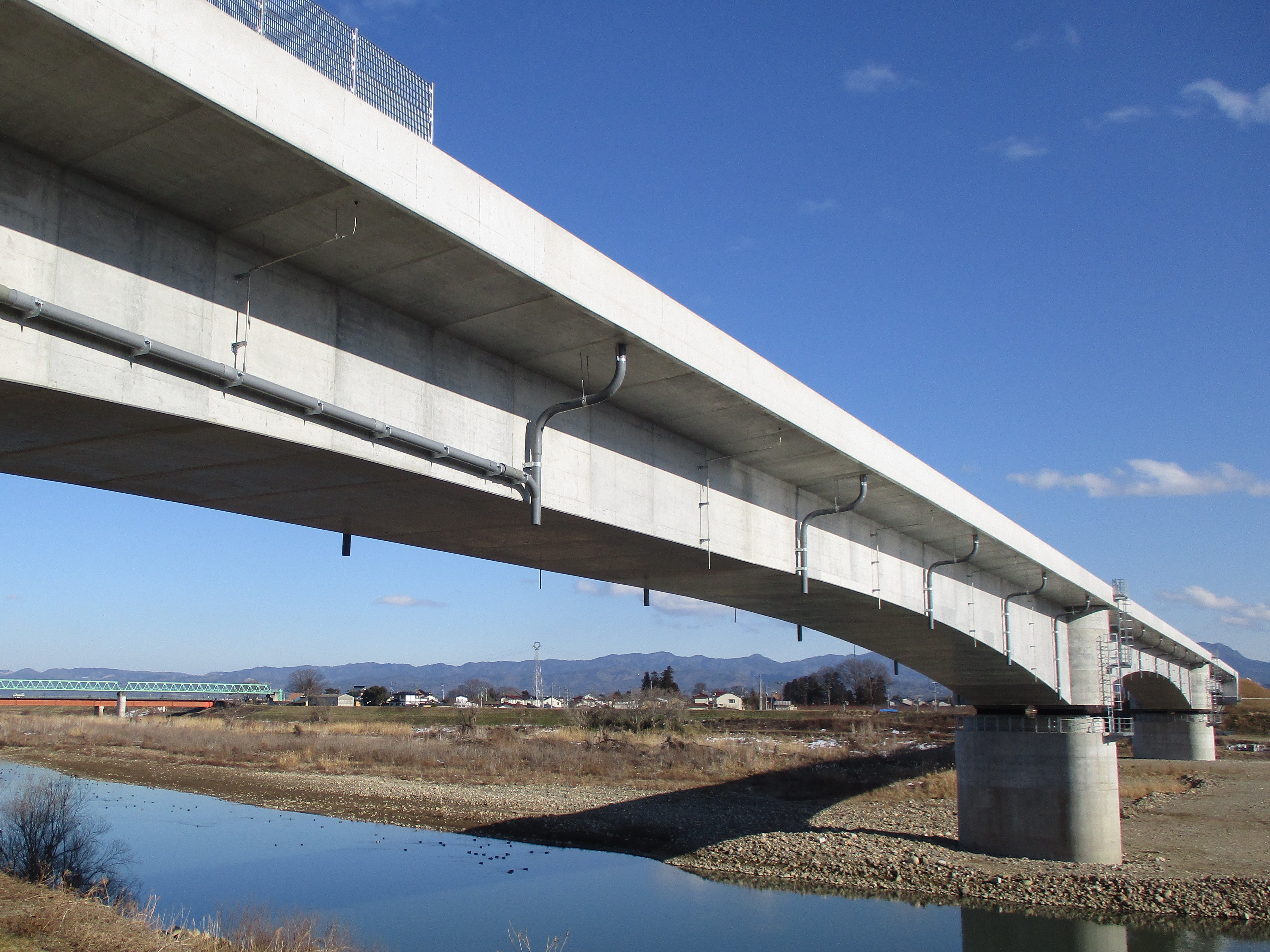 東北中央自動車道 伊達大橋