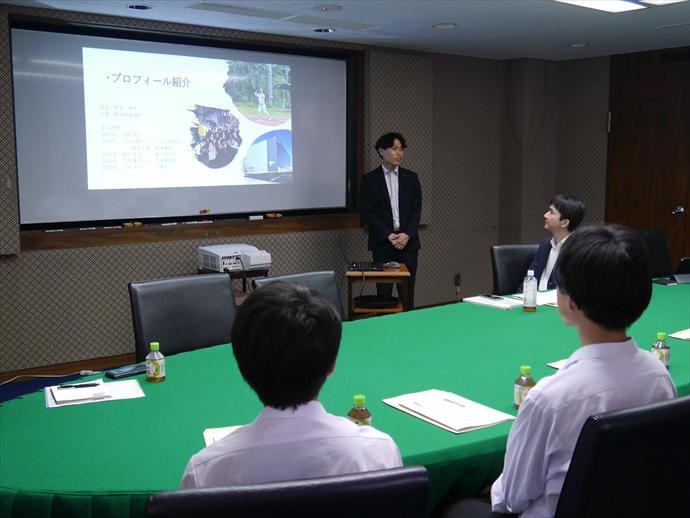 高校生の企業訪問学習