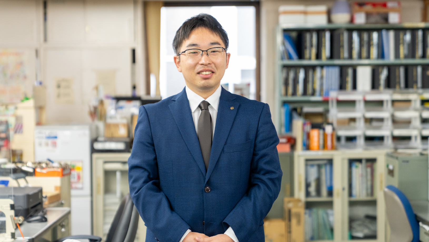 東京支社営業第一部高坂諒亮さん（2017年入社）