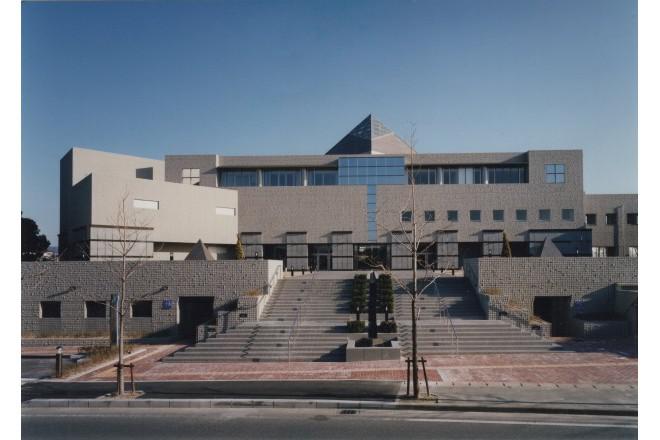 Kasuga City Fureai Cultural Center