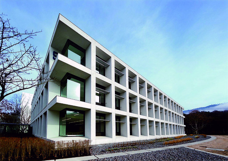 Hiroshima shudo University Building 9