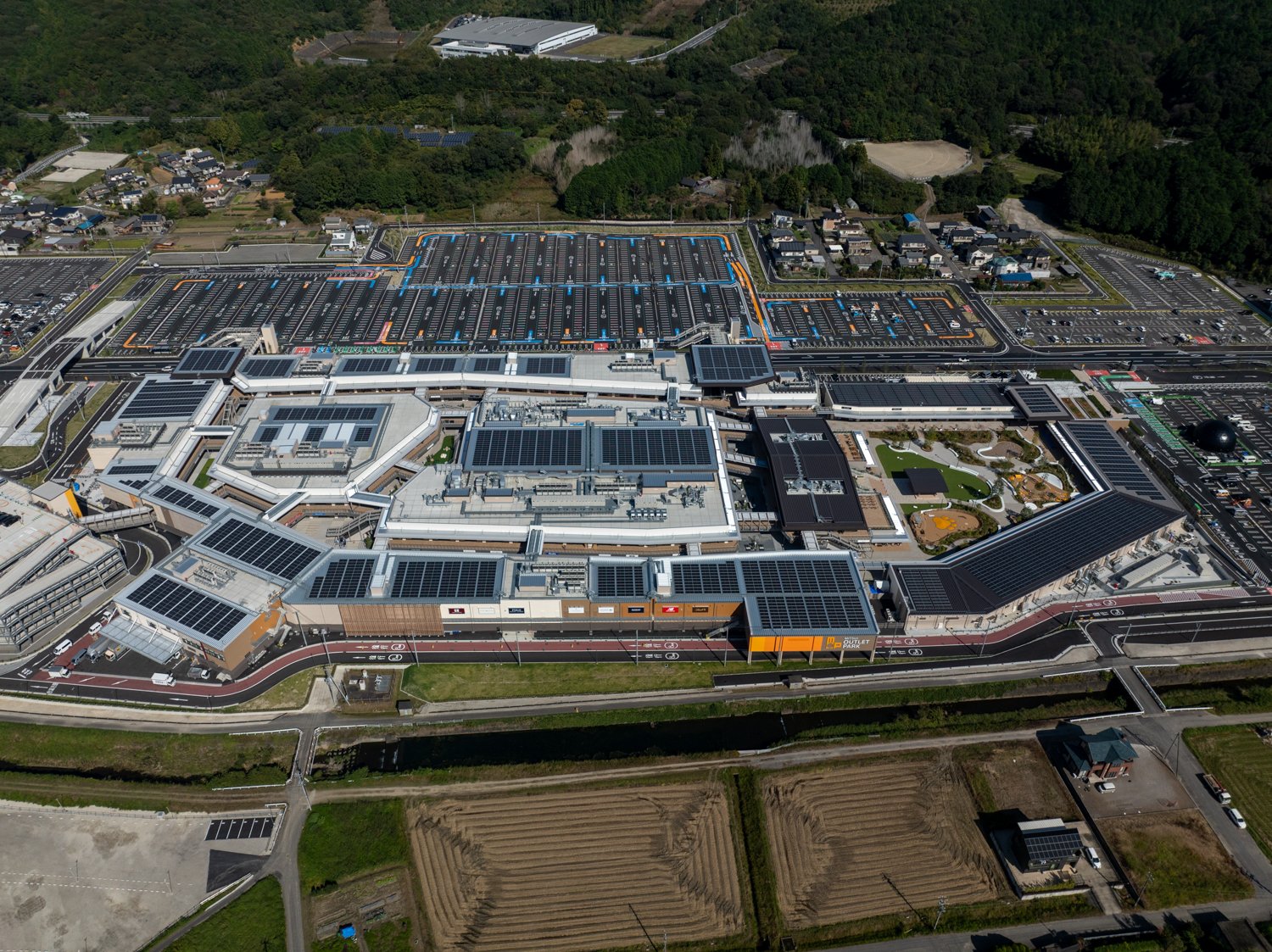 三井不動産　三井アウトレットパーク 岡崎