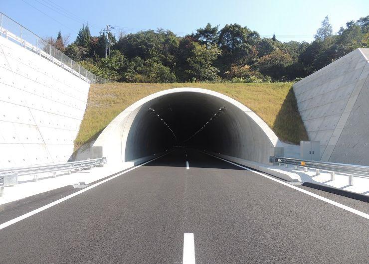 高松自動車道　志度トンネル工事