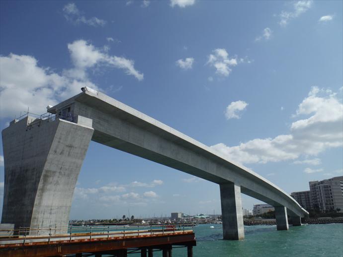 浦添北道路 牧港高架橋