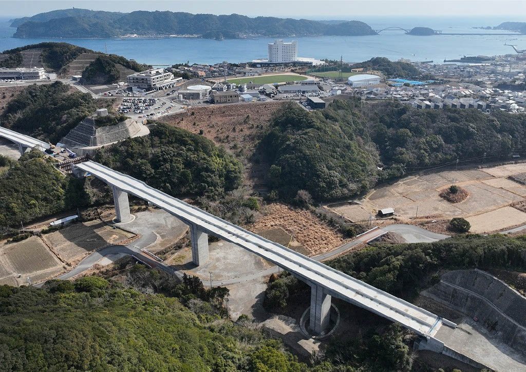 すさみ串本道路　鬮野川（くじのがわ）橋