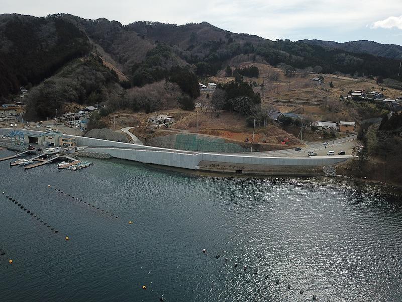 大船渡港永浜地区海岸防潮堤(その2)工事