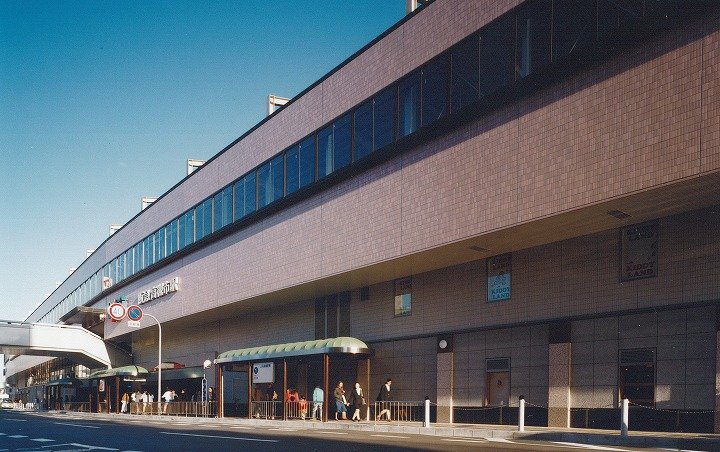 阪急電鉄　高槻市駅高架化工事
